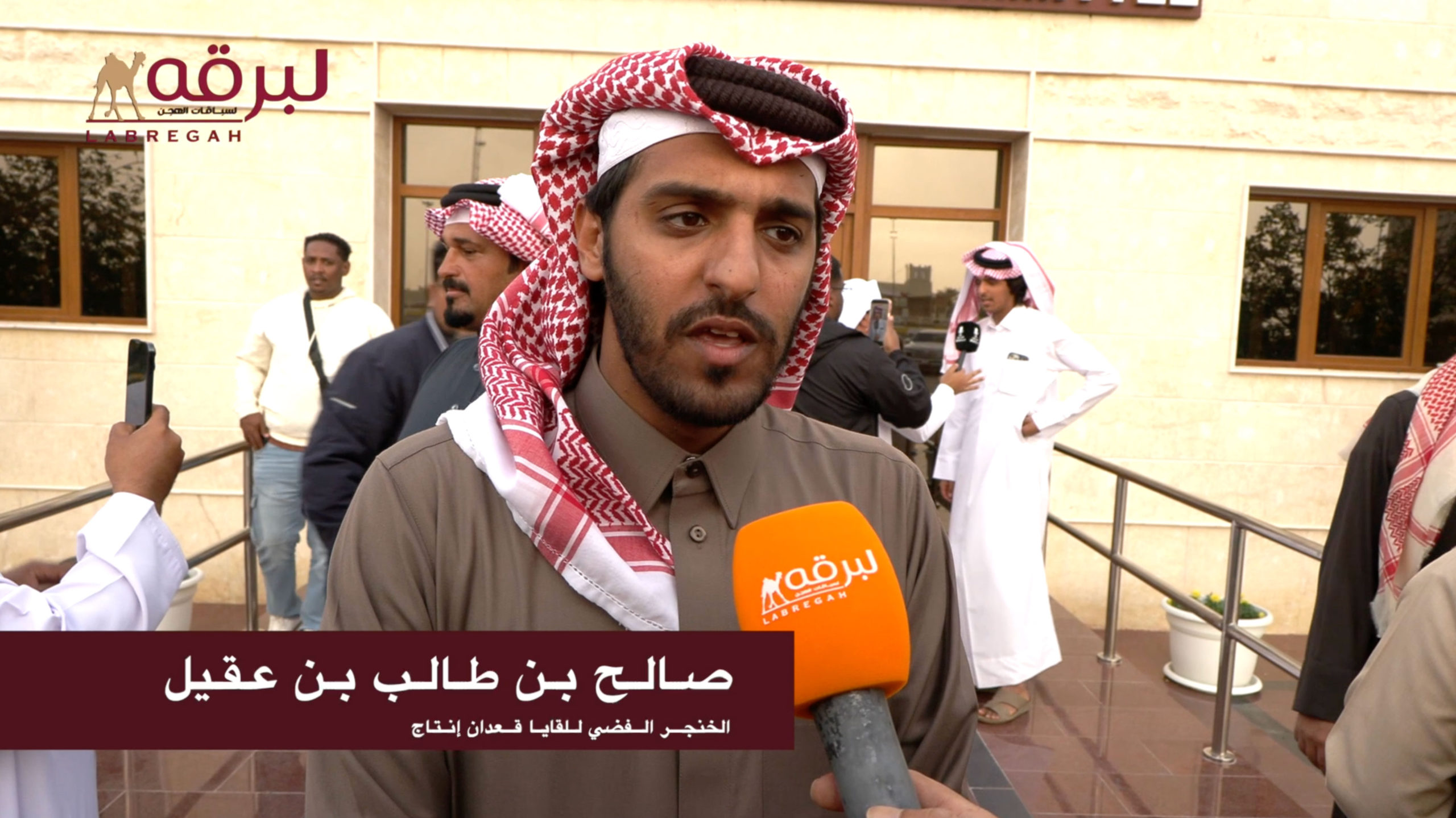 لقاء مع صالح بن طالب بن عقيل.. الخنجر الفضي للقايا قعدان إنتاج بمهرجان المؤسس 21-12-2025